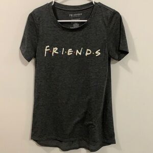Women’s FRIENDS T-shirt size M best show ever